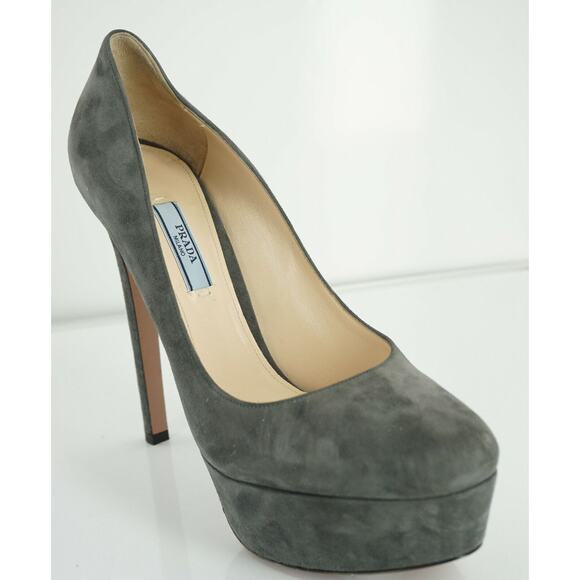 Prada Platform High Heel Classic Almond Toe Pumps Size 40.5 10.5 NIB $750 - Picture 3 of 12